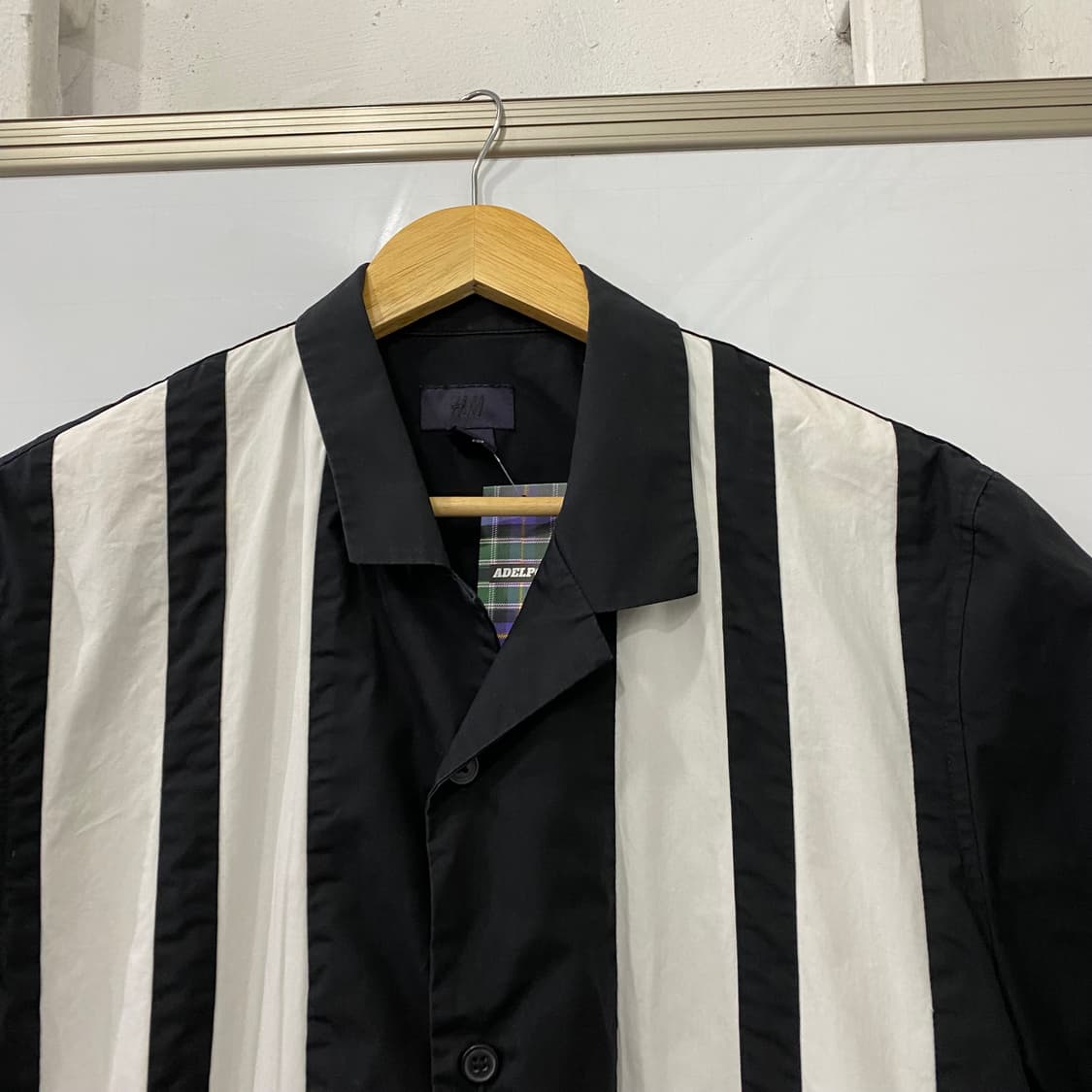 H&M 패턴 반팔셔츠 상품이미지3