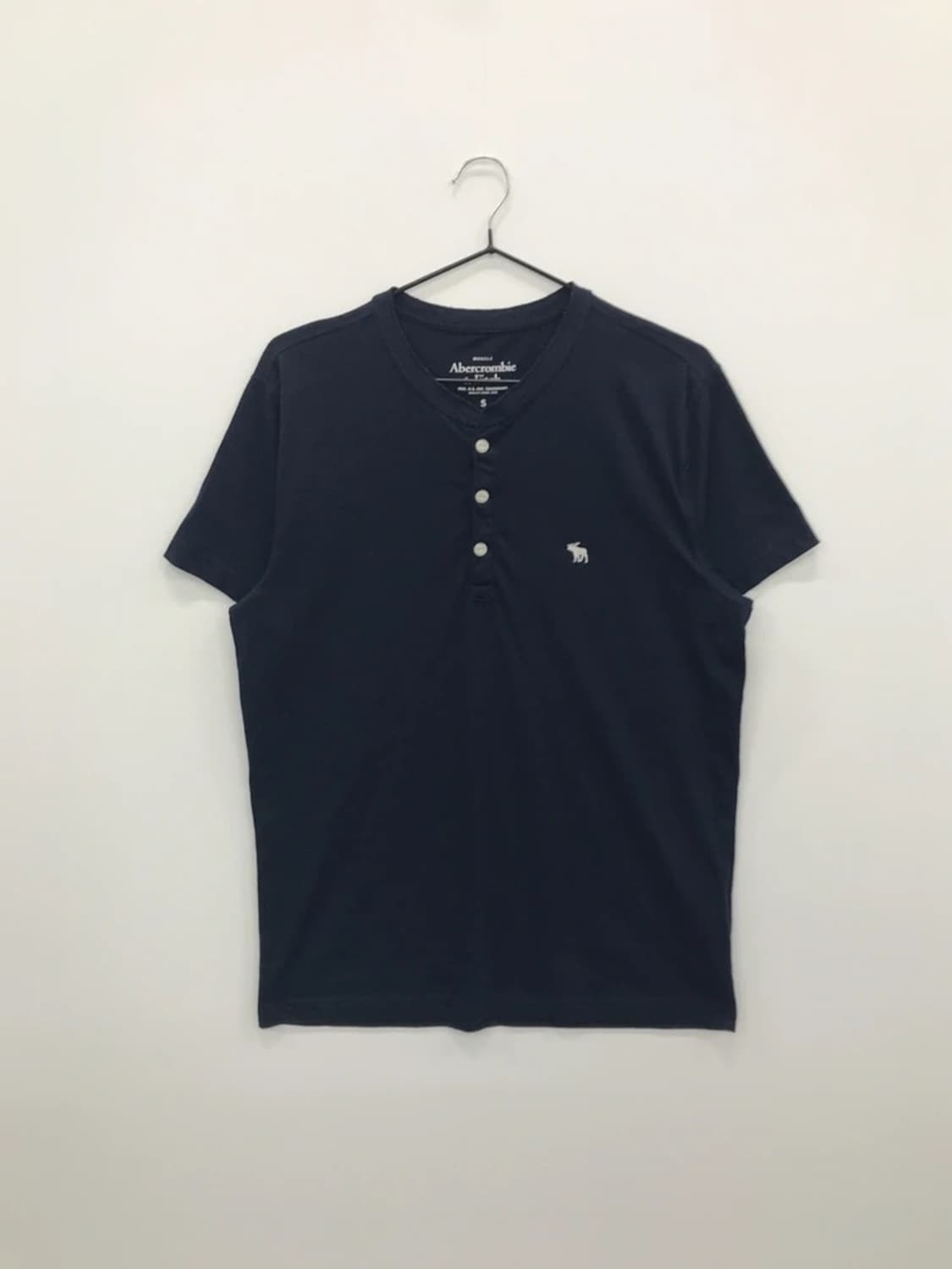 Abercrombie Muscle Henley Tee Navy 상품이미지3
