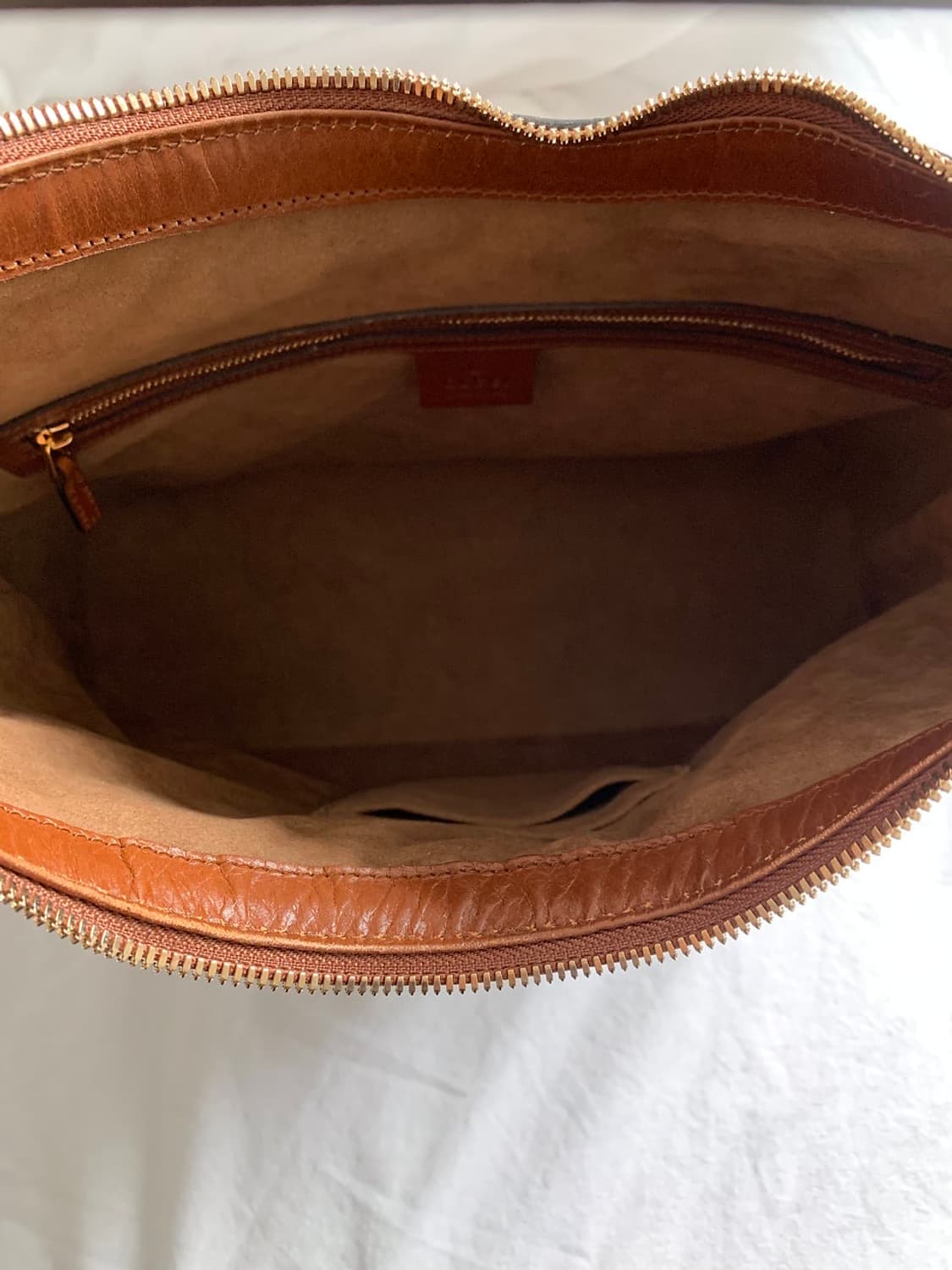 구찌 수프림 호보 숄더백  상품이미지6