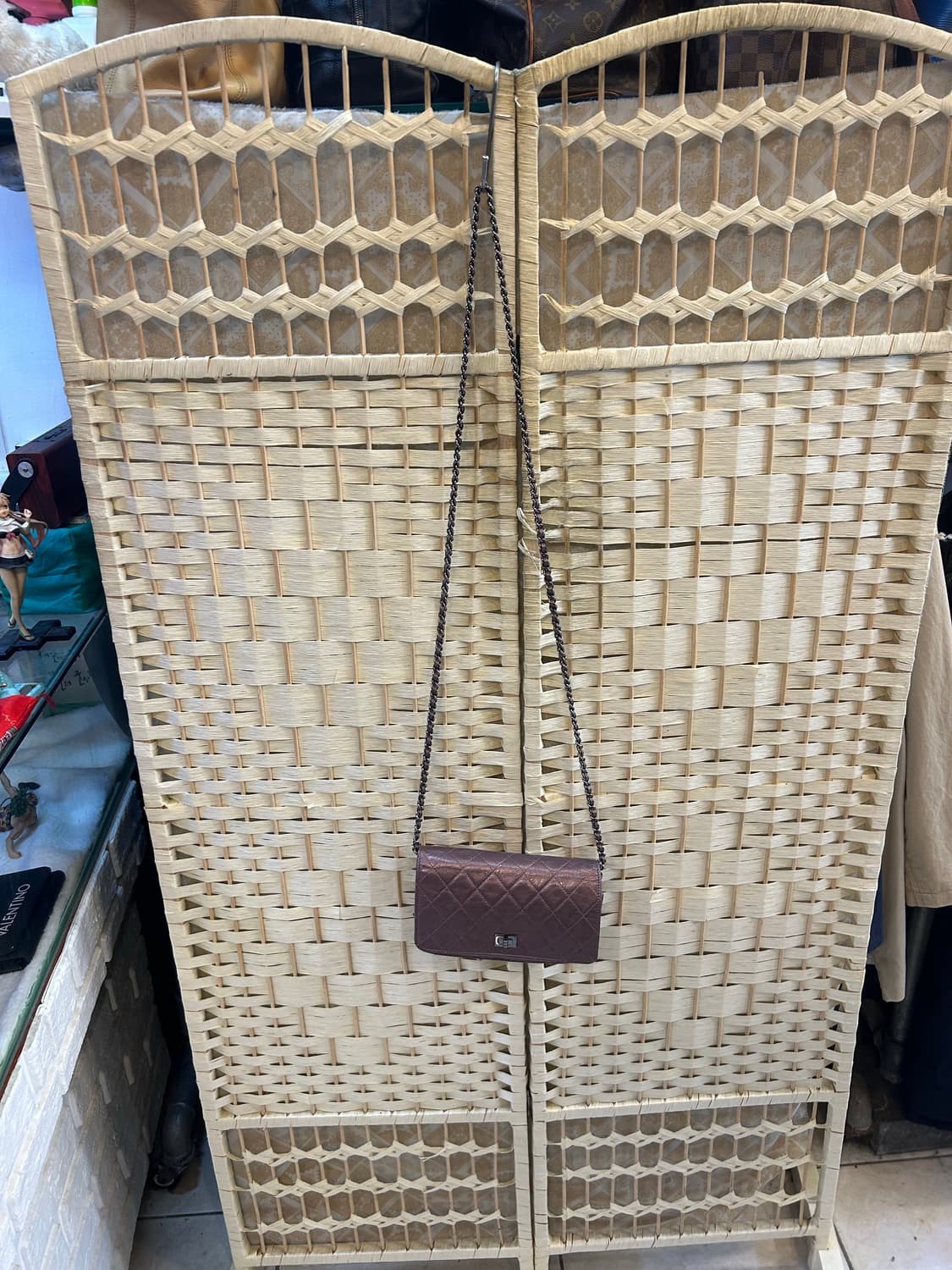 정품 샤넬 체인 크로스백 팝니다 상품이미지1