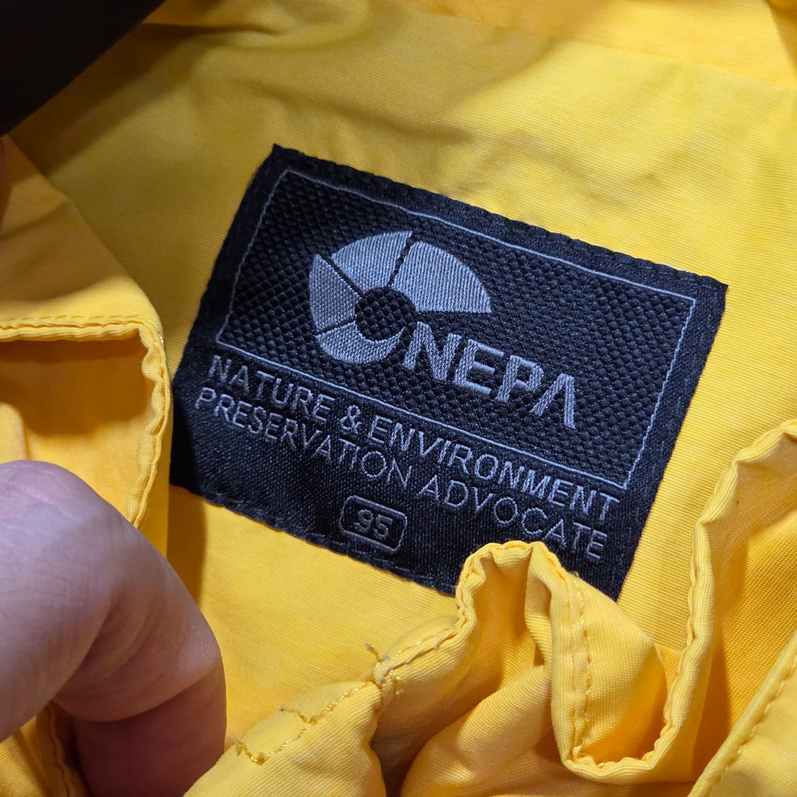 네파 옐로우 바람막이 자켓 상품이미지9