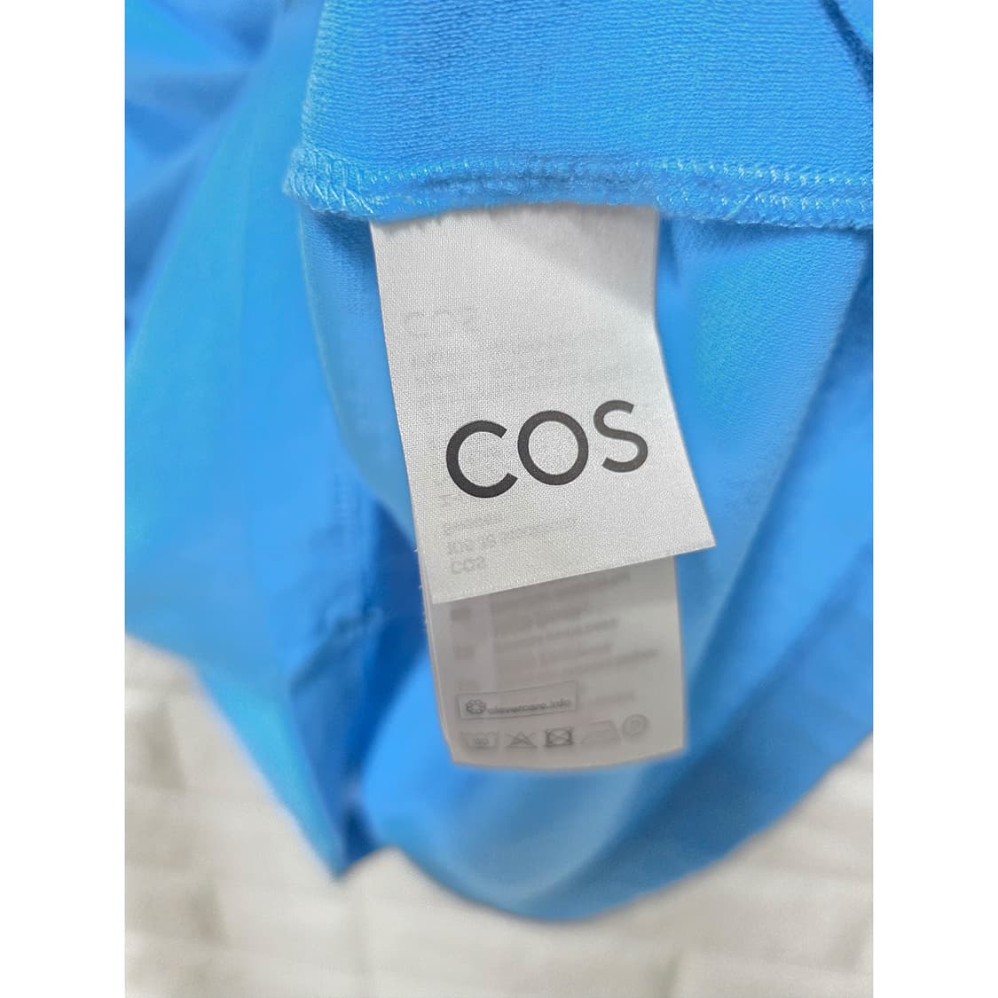 택포) M COS 코스 블루 티셔츠  상품이미지3