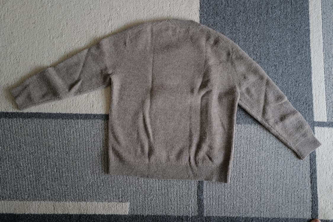 코스 cos 릭렉스드 핏 니트 상품이미지2