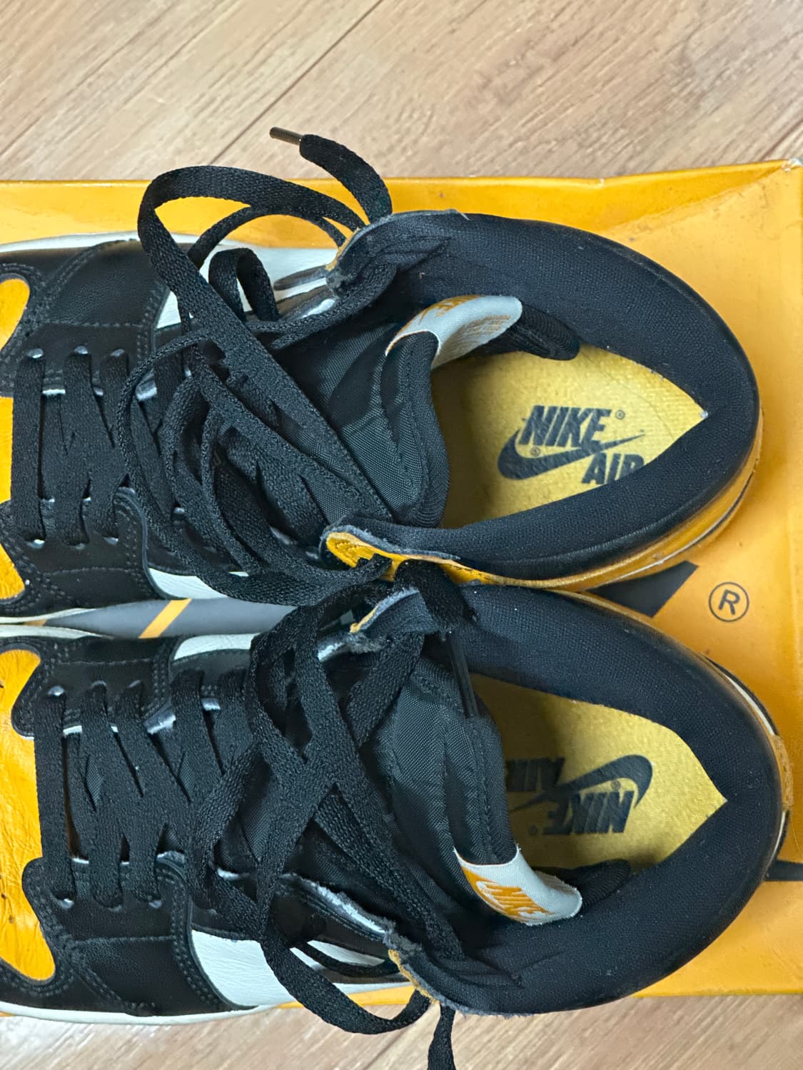 조던1 레트로 하이 OG Taxi 상품이미지2