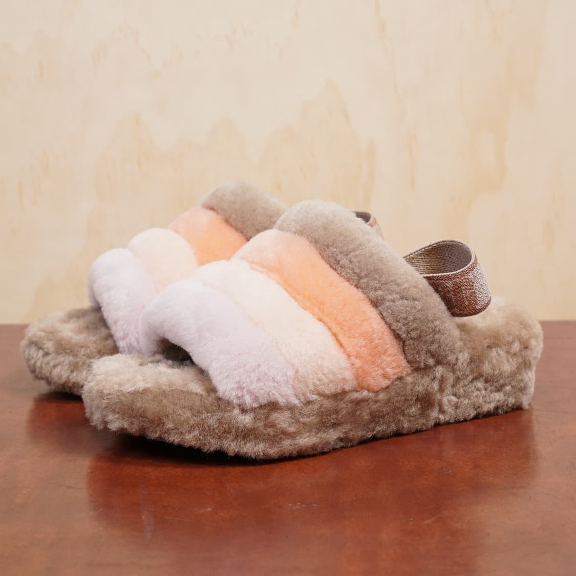 어그 플러프 슬라이드 샌들 상품이미지3