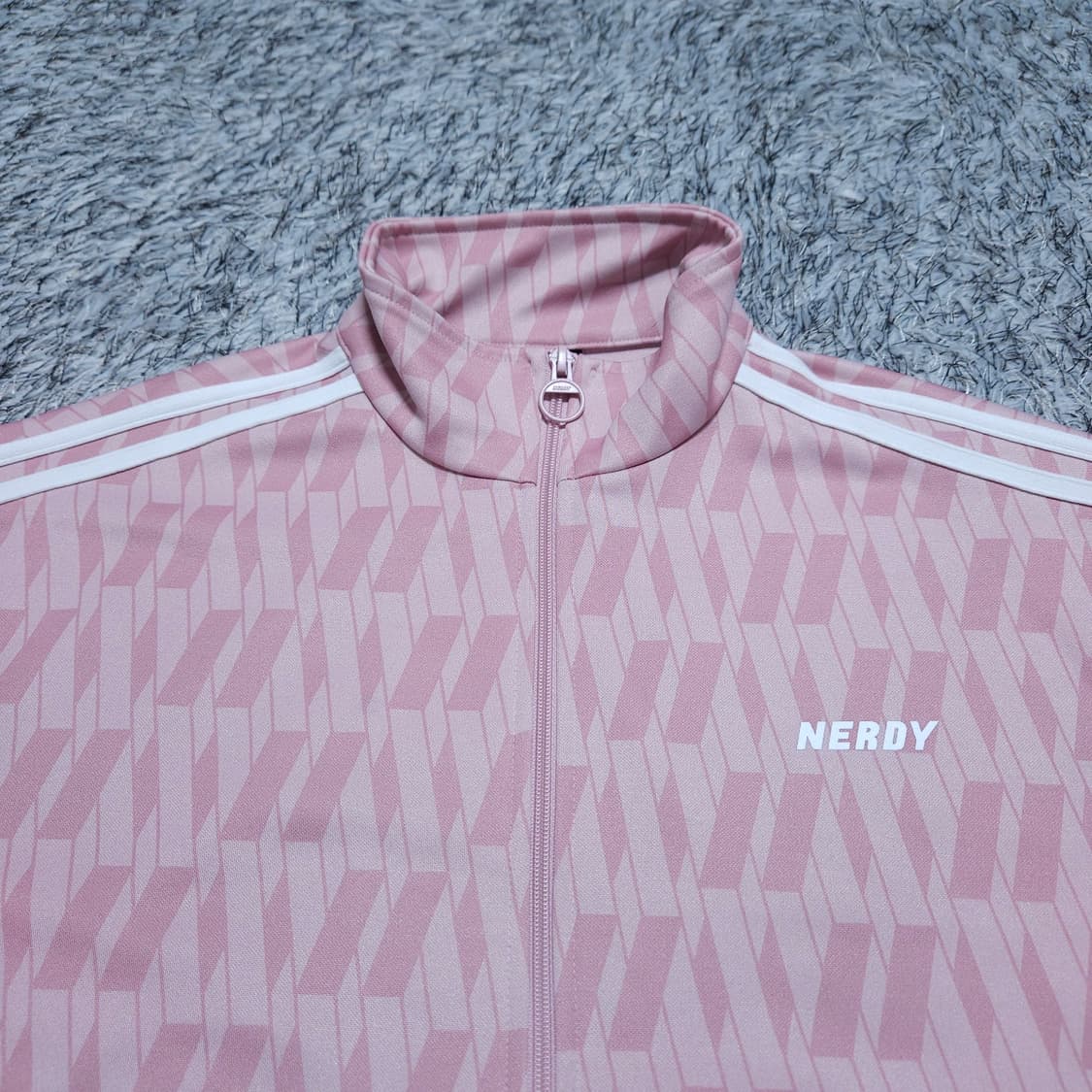 널디) S(실측L~XL) 여자 모노그램 트레이닝셋업 / 왕눈이샵 상품이미지2