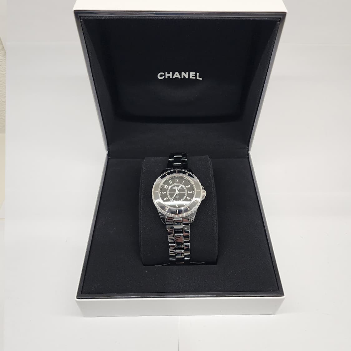 (26년1월구매) 샤넬 H5695 J12 세라믹 워치 33mm 블랙 상품이미지2