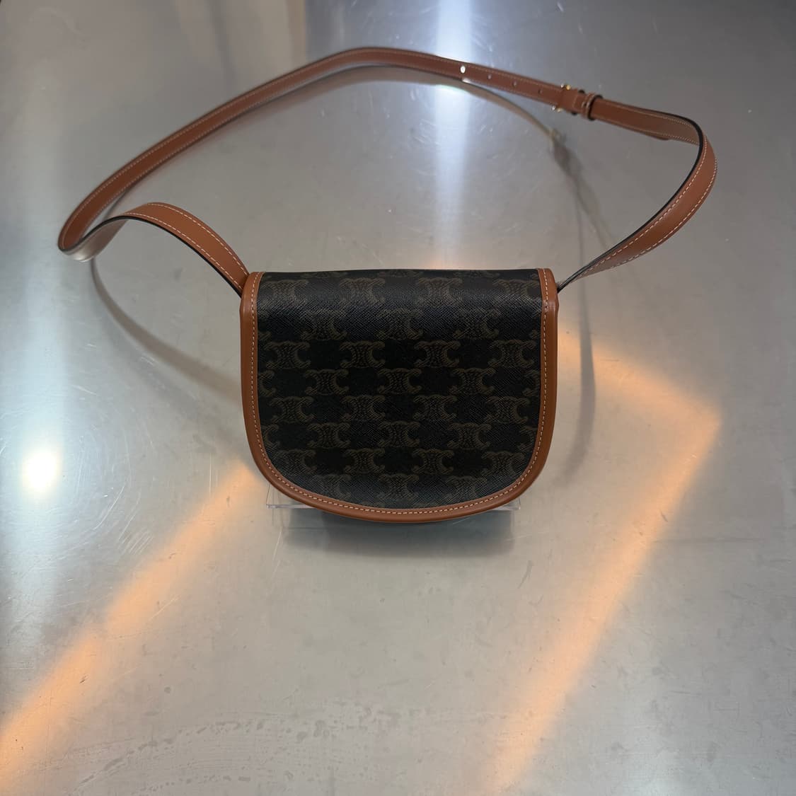 [리오브전포점] 셀린느 트리옹프 미니 베사체 탄 크로스백 상품이미지2