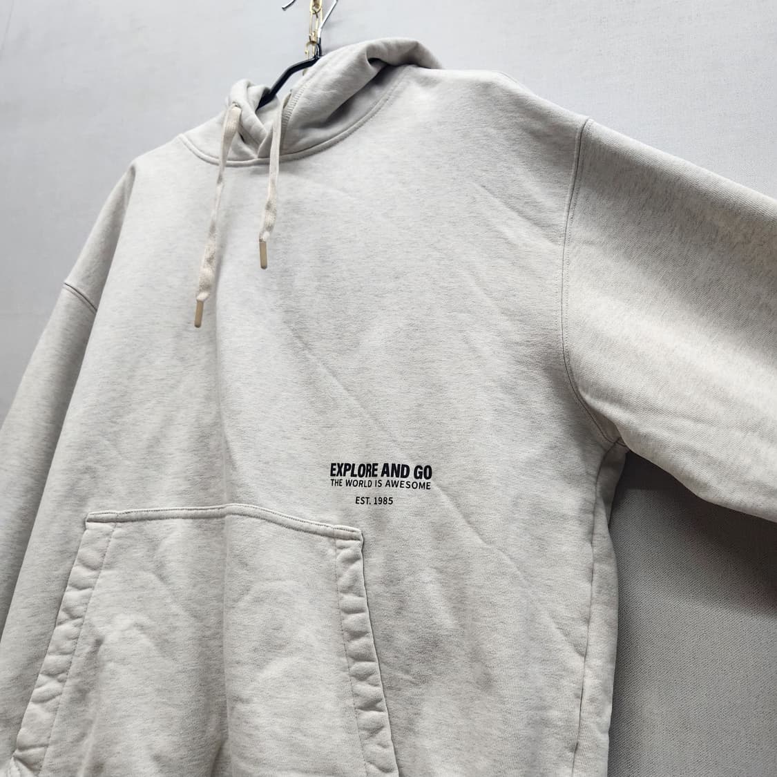 디스커버리 백 프린팅 후드티 105(2XL) 상품이미지4