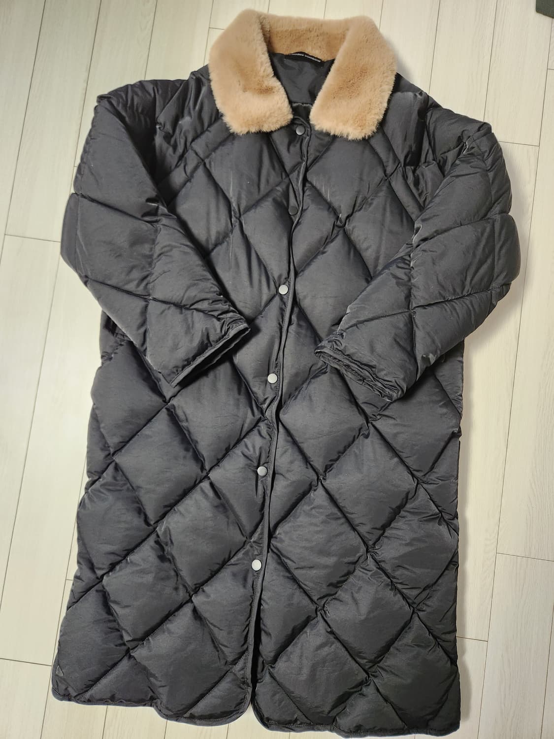 코데즈컴바인 여성 썸롱패딩점퍼 (CED-PD402WB) 사이즈F

새상품 상품이미지10