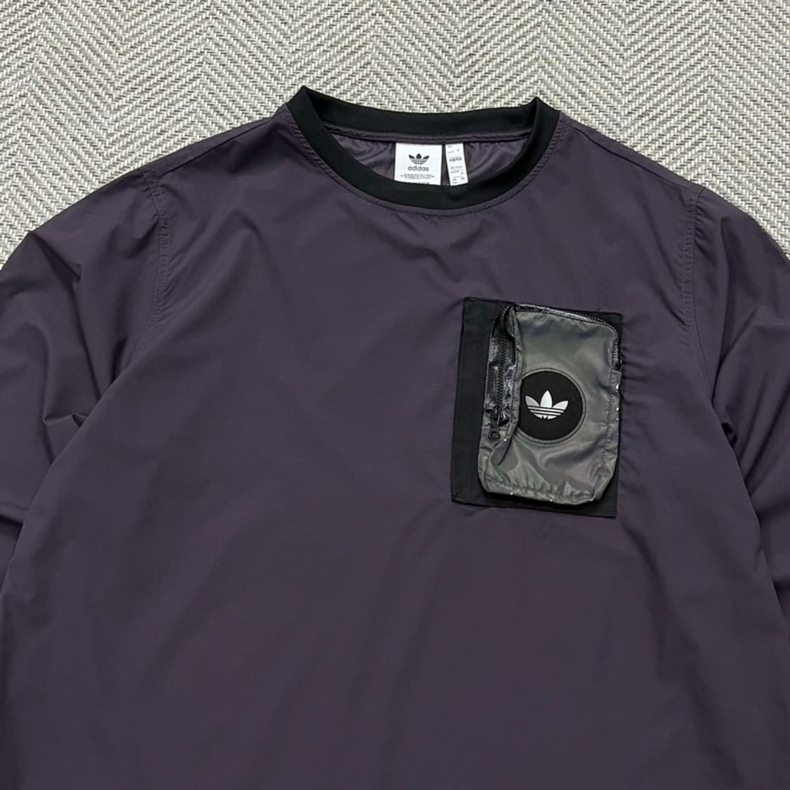 아디다스 홀로그램 포켓 웜업 v2474 상품이미지3