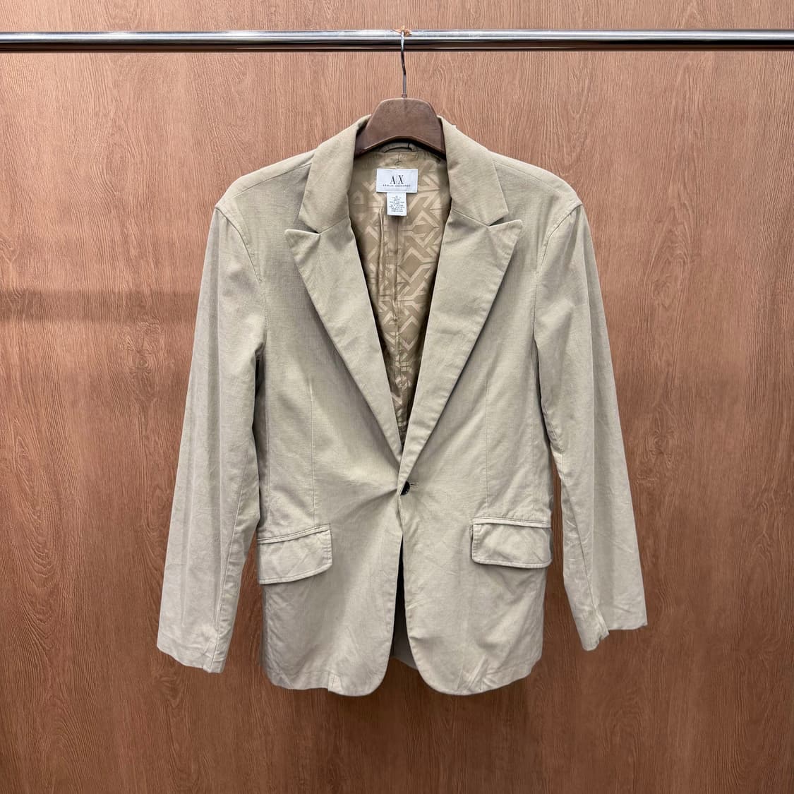 아르마니 익스체인지 싱글 블레이저 자켓 로고 패턴 안감 디테일 베이지 상품이미지2