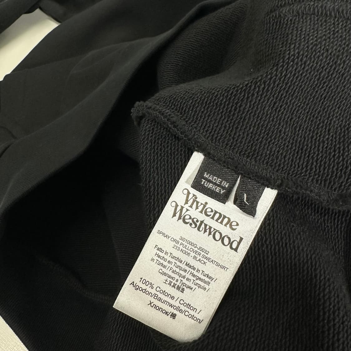 L 비비안웨스트우드 블랙 스프레이 후드티 상품이미지8