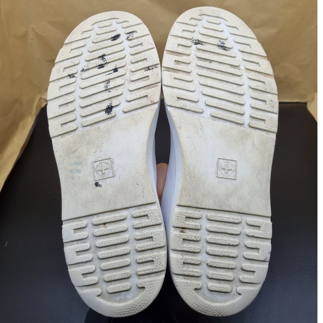 닥터마틴 알렉세이 남성스니커즈42 270 상품이미지3