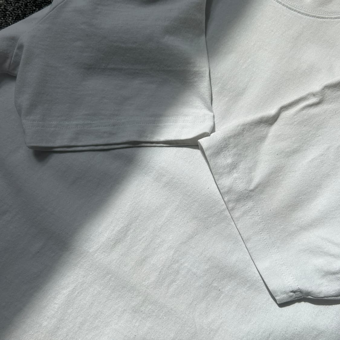 스투시 스탁로고 화이트 반팔티 상품이미지5