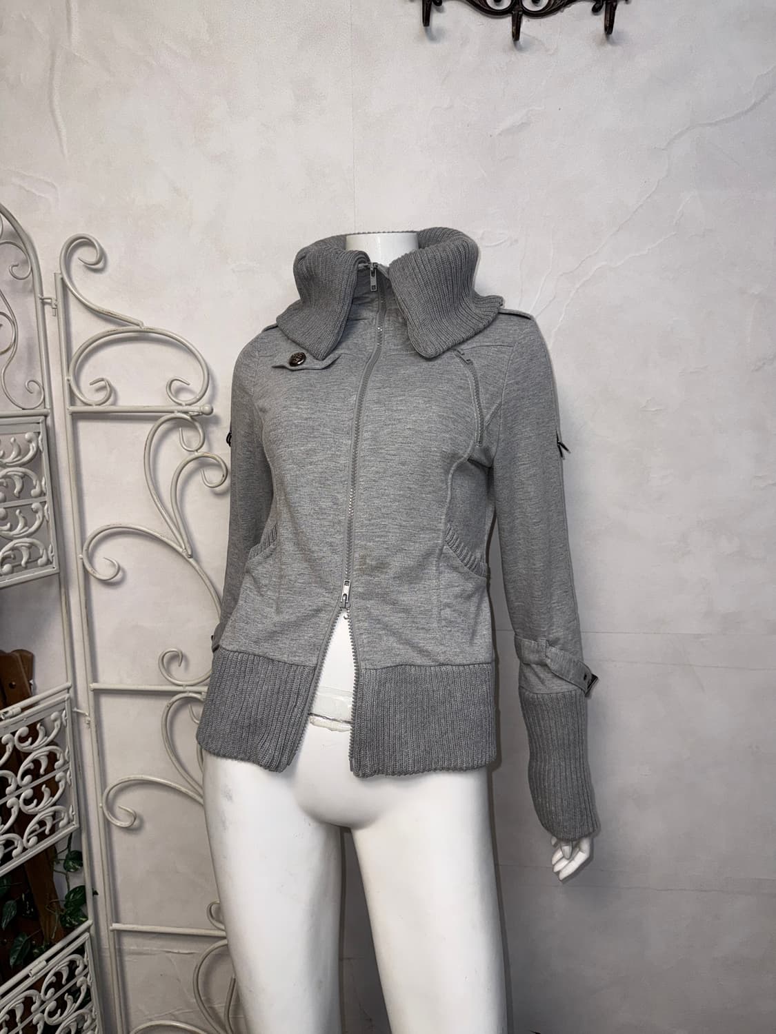Gray buckle warmer neck two ways zipup  상품이미지1