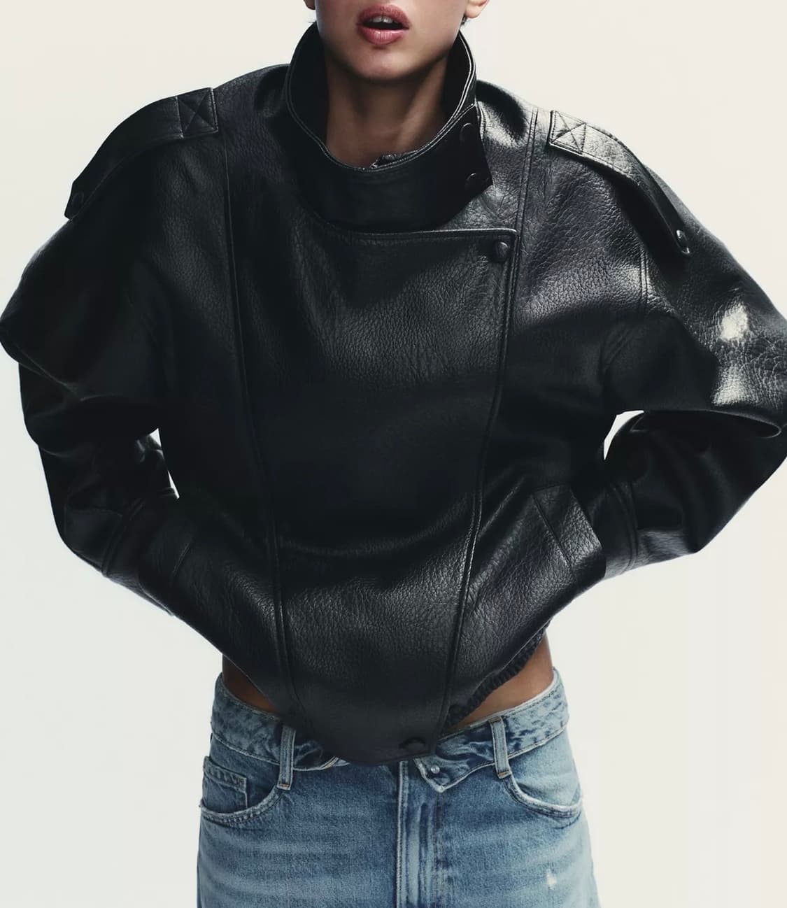 ZARA 페이크 레더 자켓 상품이미지3