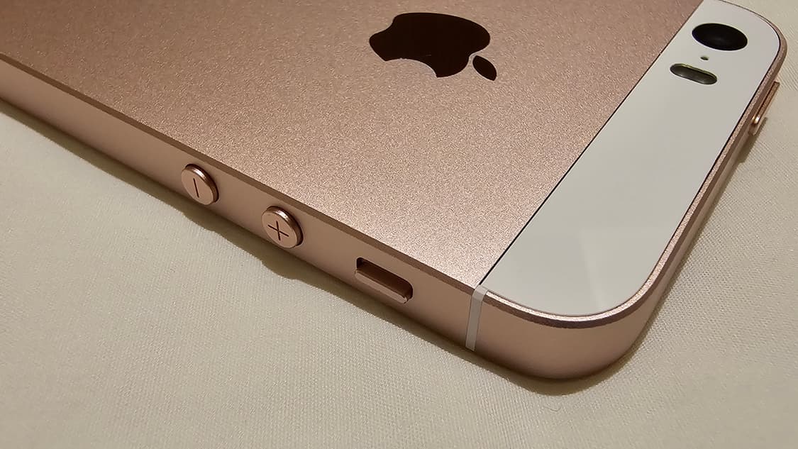 [순정정품] 아이폰 SE1 128GB 배터리신품 무음카메라 해외판 로골 상품이미지3