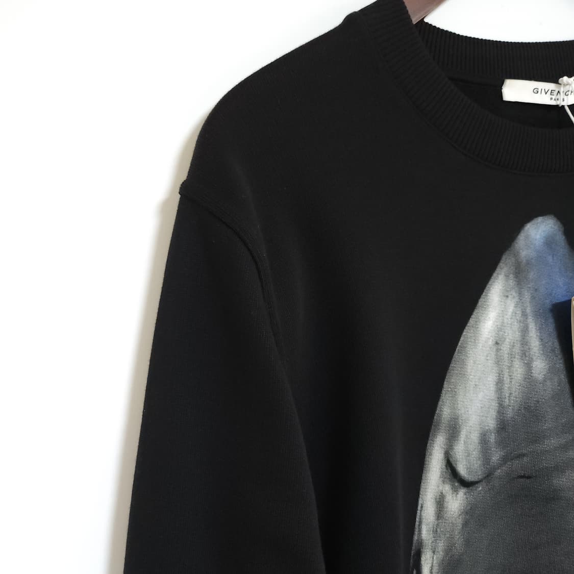 [S] 지방시 블랙 샤크 맨투맨 BM704C3Y0V 상품이미지5