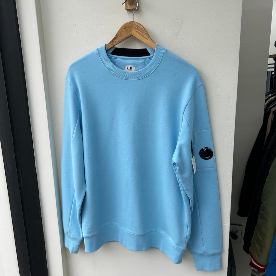 16593 - 22S/S C.P 컴퍼니 렌즈 맨투맨 상품이미지2