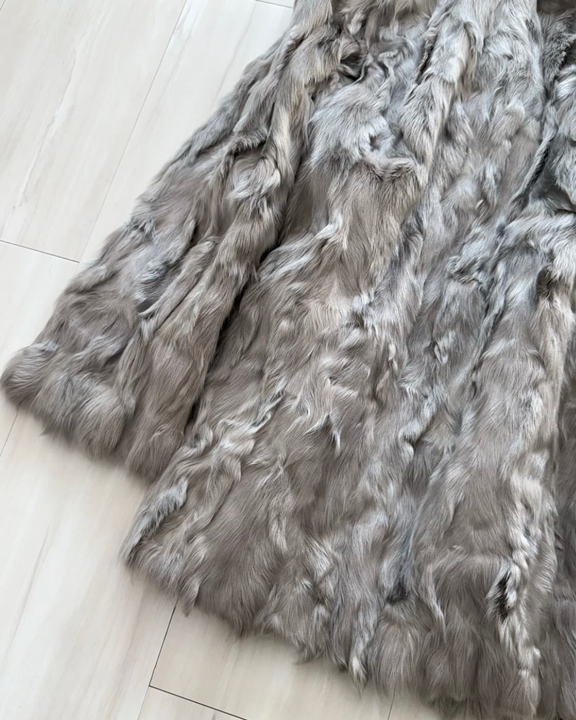 Warm silver fox fur coat 상품이미지7