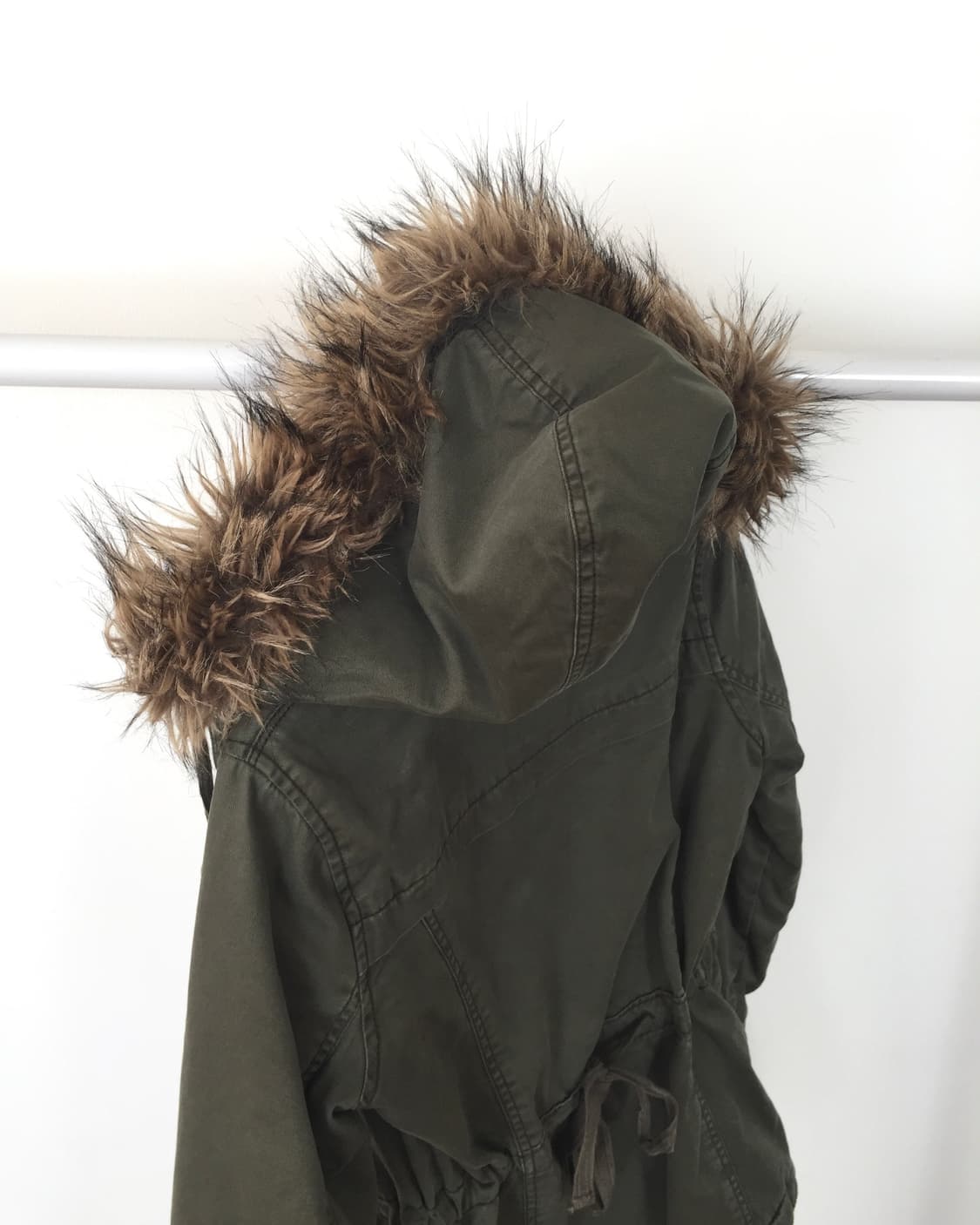 Hollister 홀리스터 00s 퍼 트리밍 자켓 상품이미지6