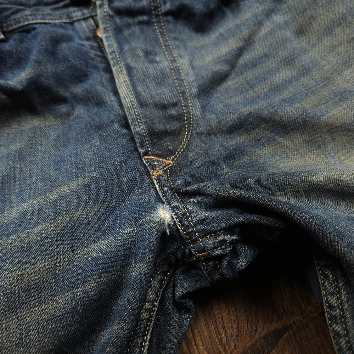 디젤 아카이브 0882T 워싱 바이커 데님 팬츠 상품이미지6