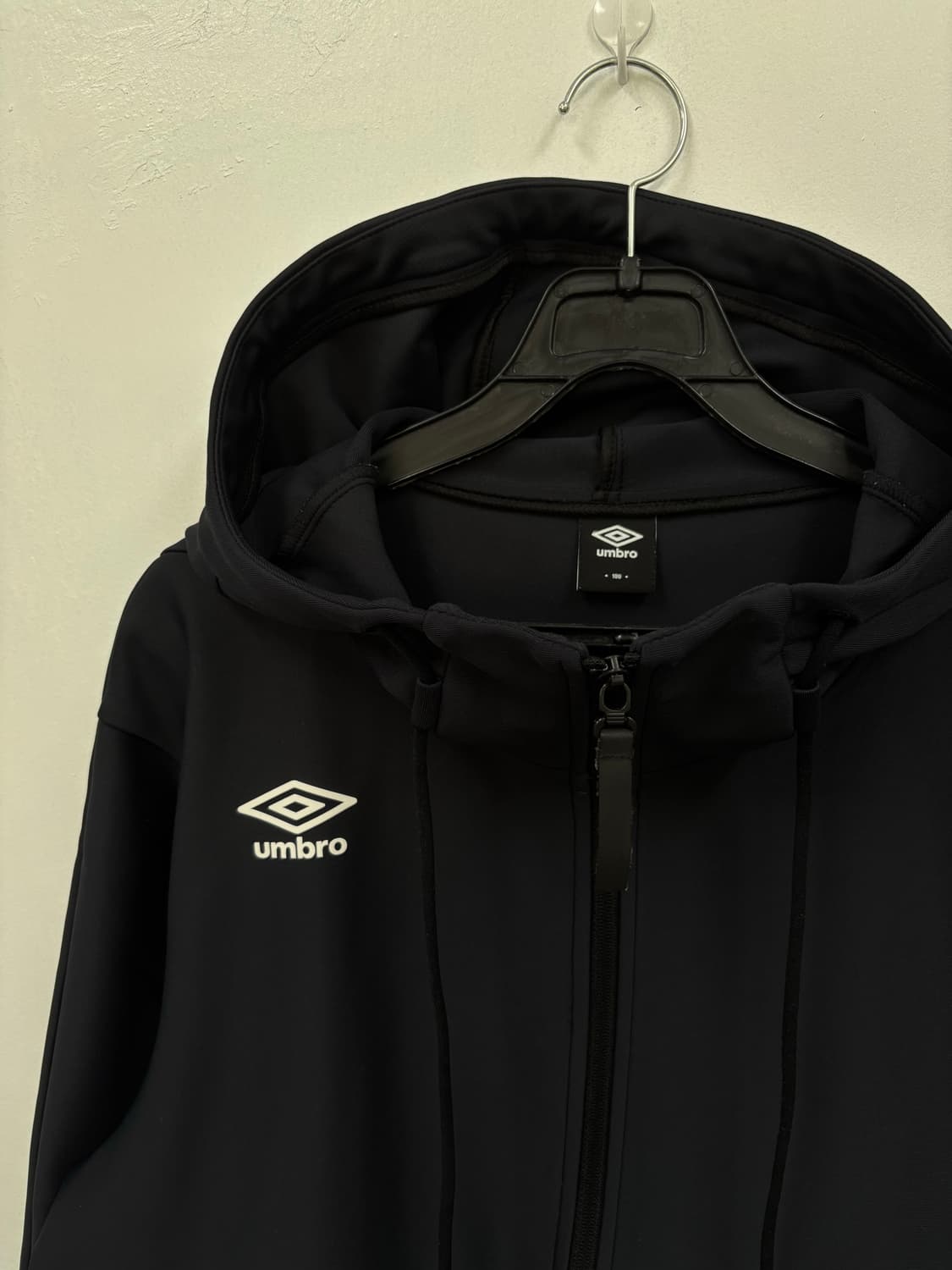 엄브로 후드집업 상품이미지2