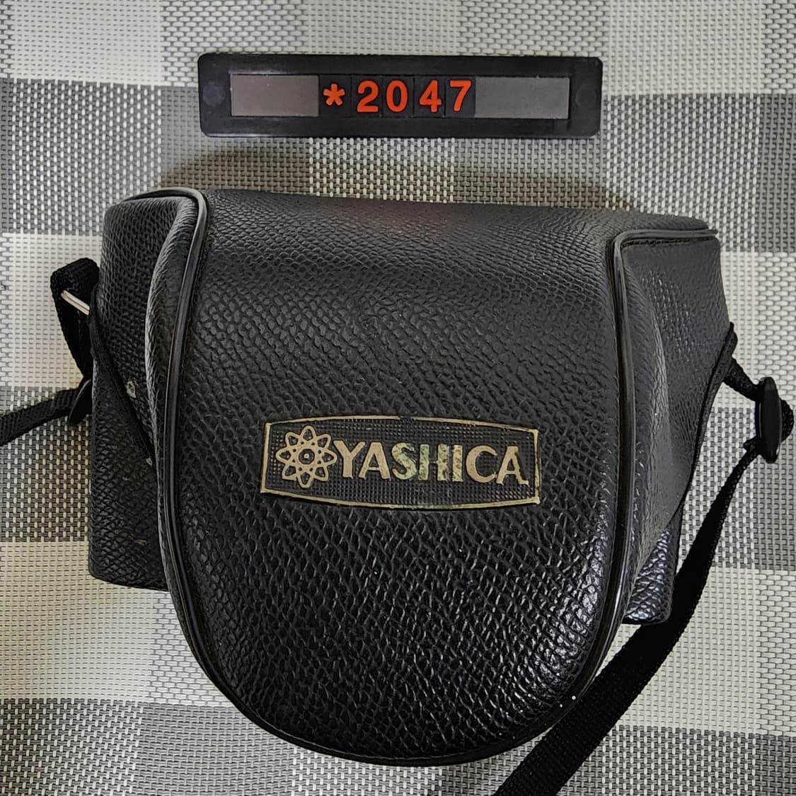 야시카 일렉트로 35 gsn 필름카메라 실버바디 케이스포함 상품이미지7