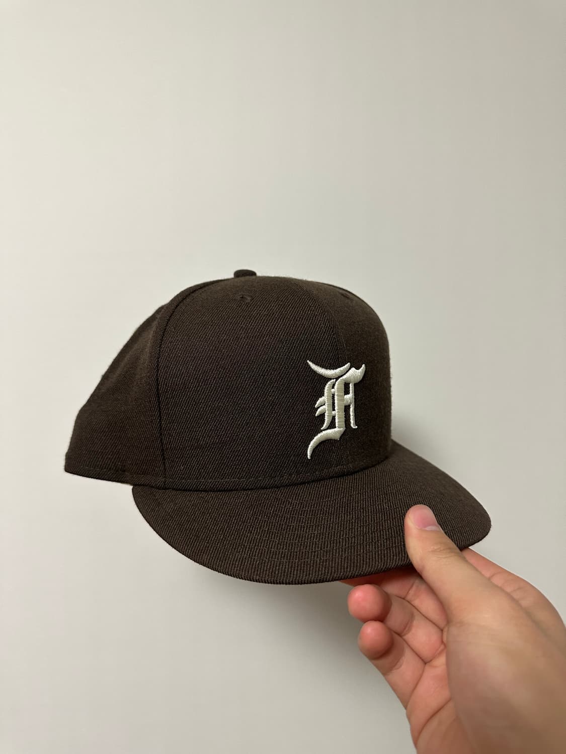 뉴에라 피어 오브 갓 피티드 캡 상품이미지1