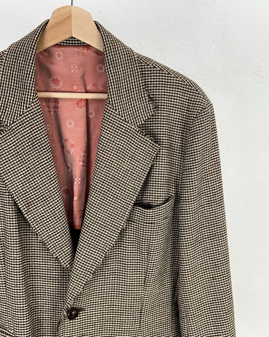 퀸테센스 하운드투스 브라운 체크 러프 커팅 2b 블레이저 상품이미지3