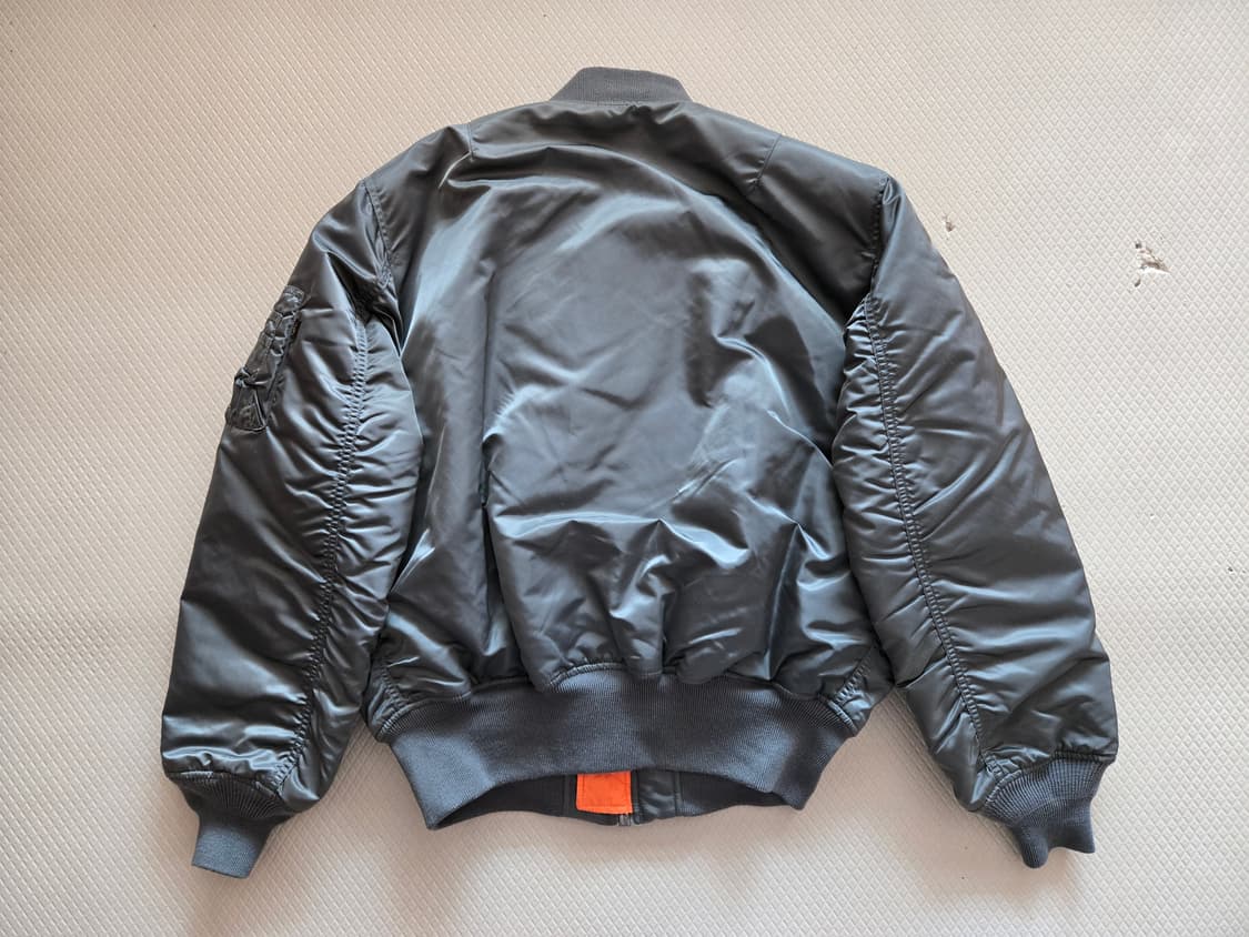 알파인더스트리 MA-1 플라이트 자켓 [건메탈 / L] 상품이미지2