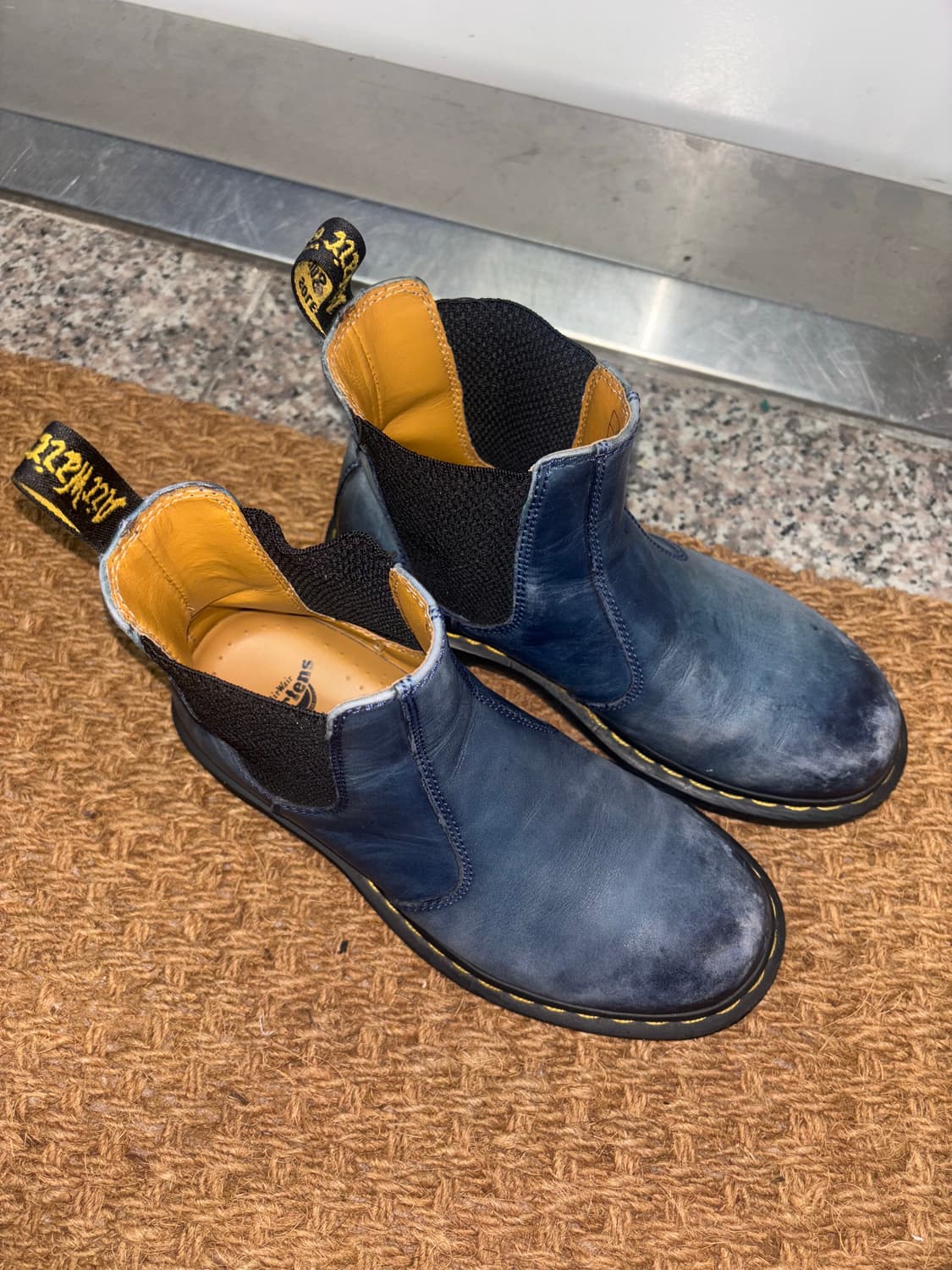 닥터마틴 블루 첼시 부츠 UK4 상품이미지3