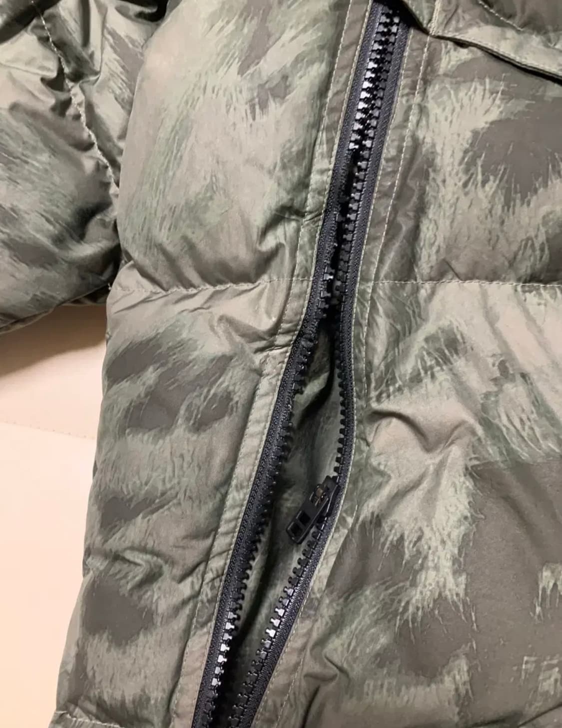 [M] 나이키 다운필 윈드러너 카모 덕다운 패딩 상품이미지6