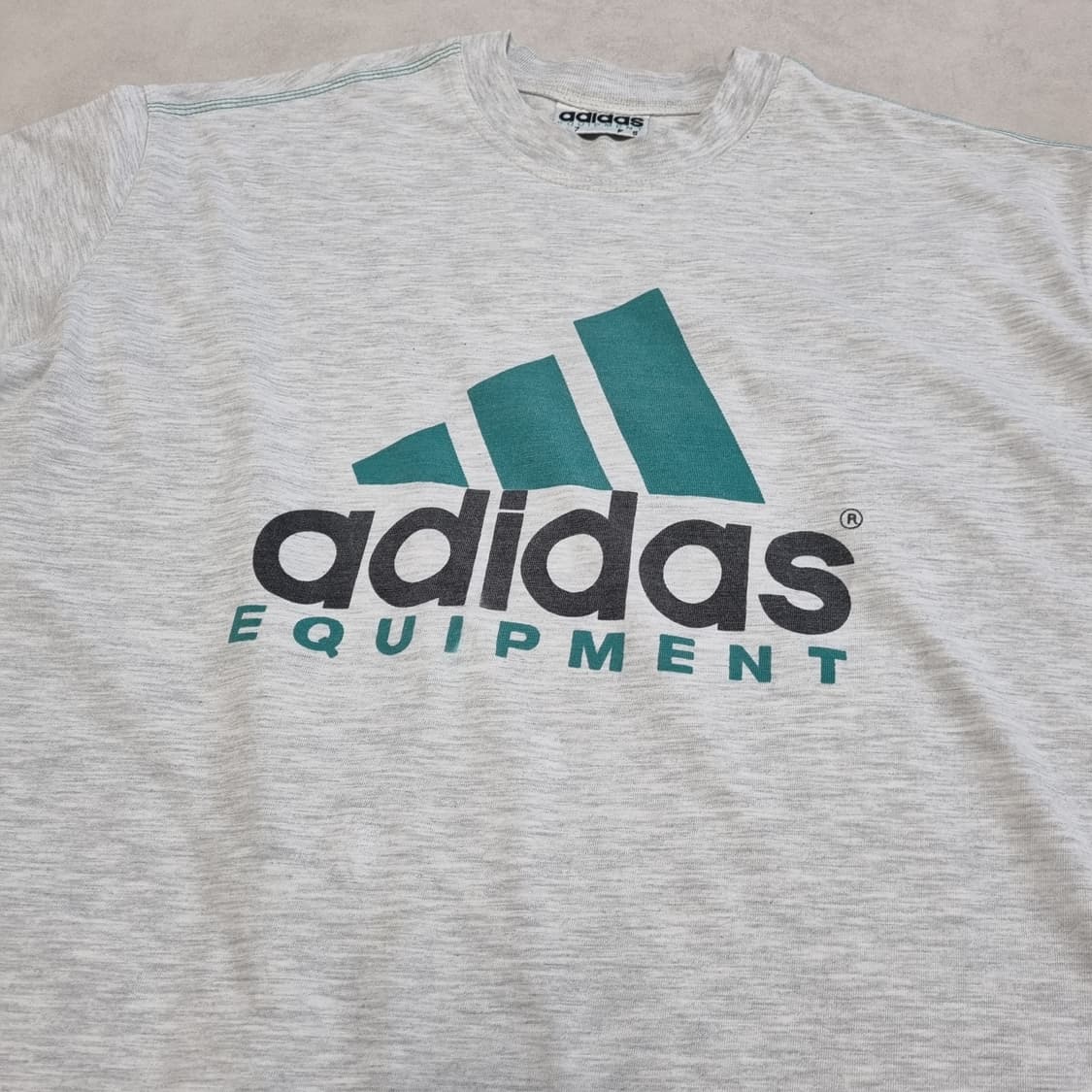 90s ADIDAS 이큅먼트 반팔티 - L 상품이미지3