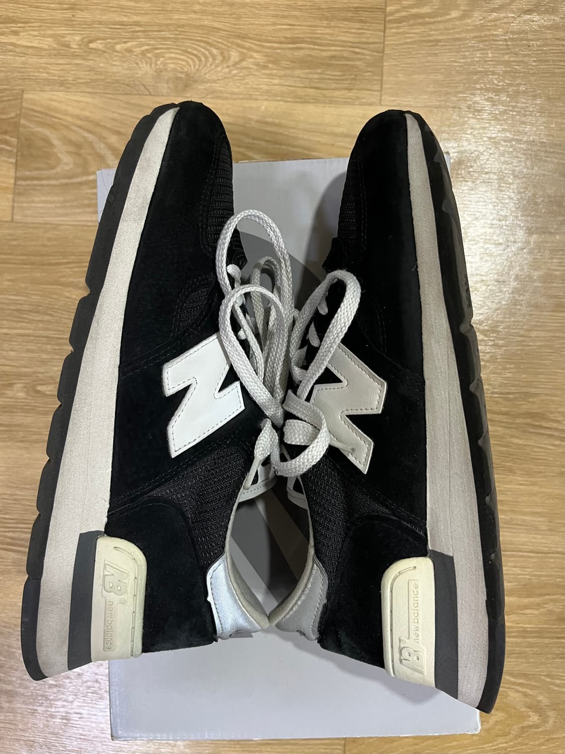 뉴발란스 990v1 블랙 260 상품이미지3