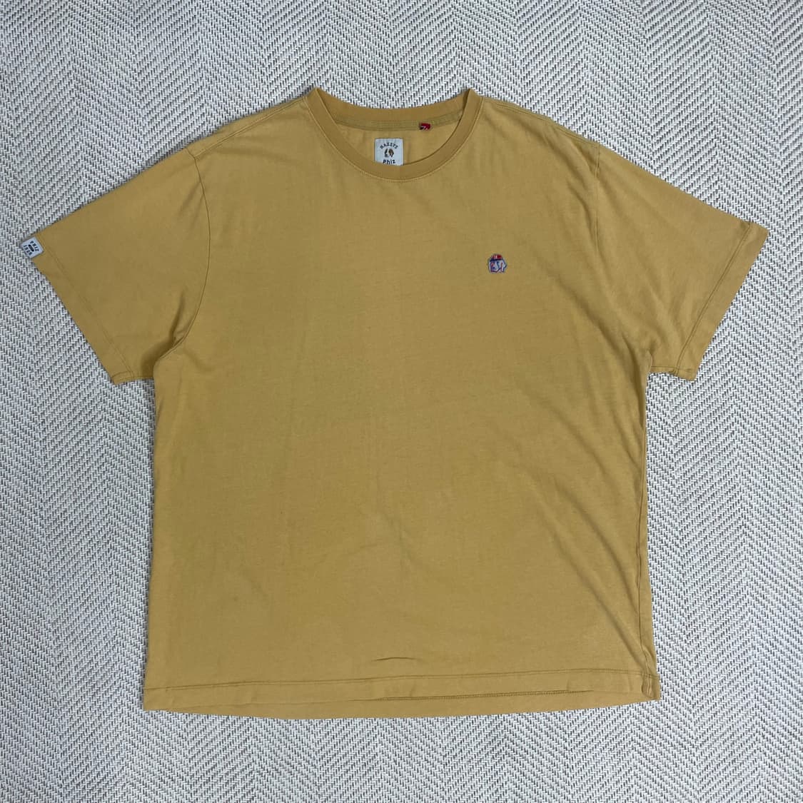 헤지스 피즈 반팔티 옐로우 XXL (115) 상품이미지1