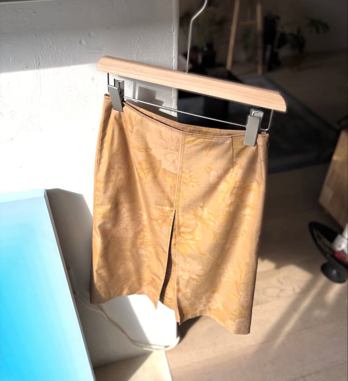 vintage printing brown midi skirt 상품이미지1