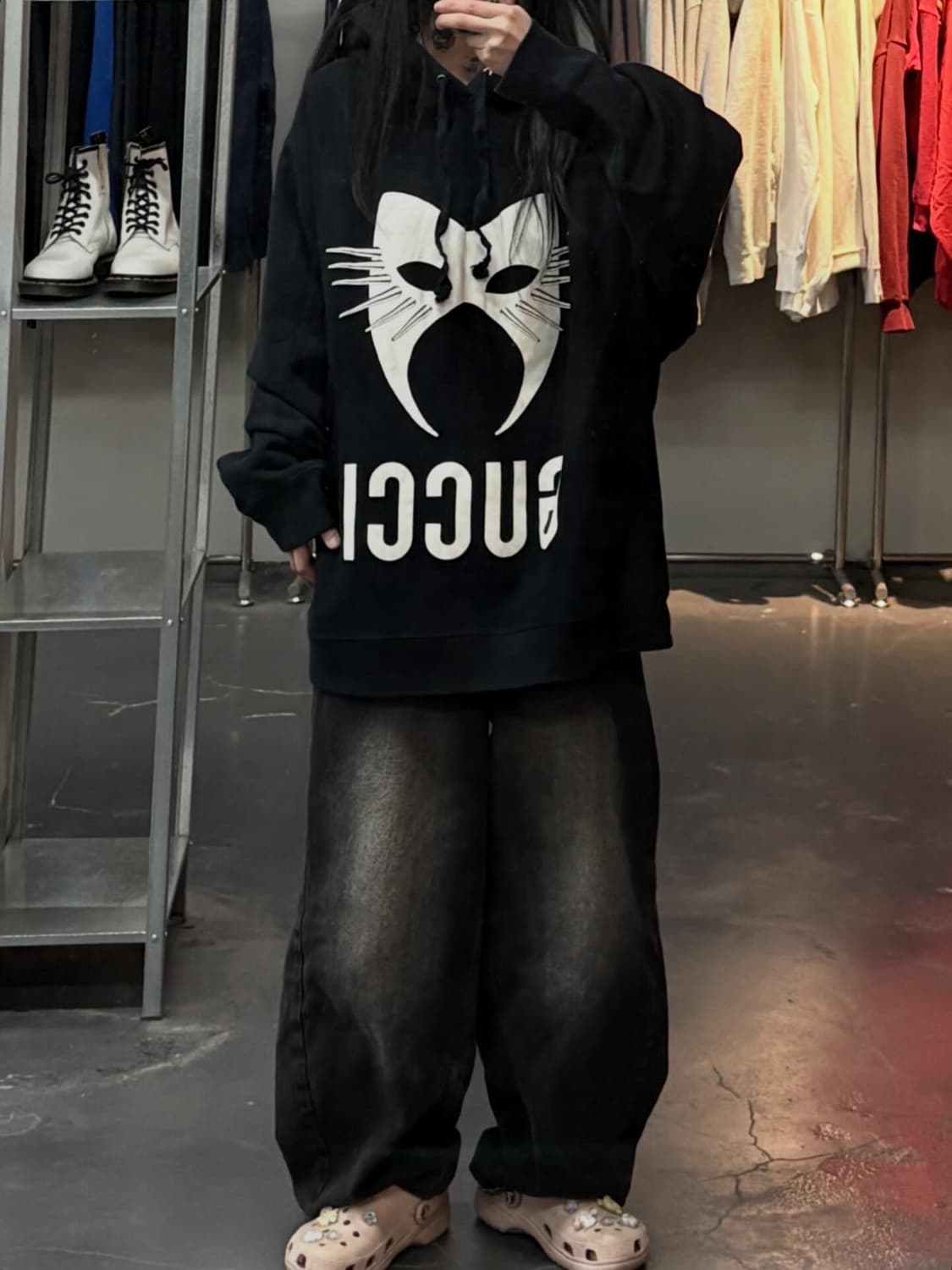 구찌 블랙 매니페스토 오버핏 후드 스웻셔츠 상품이미지1