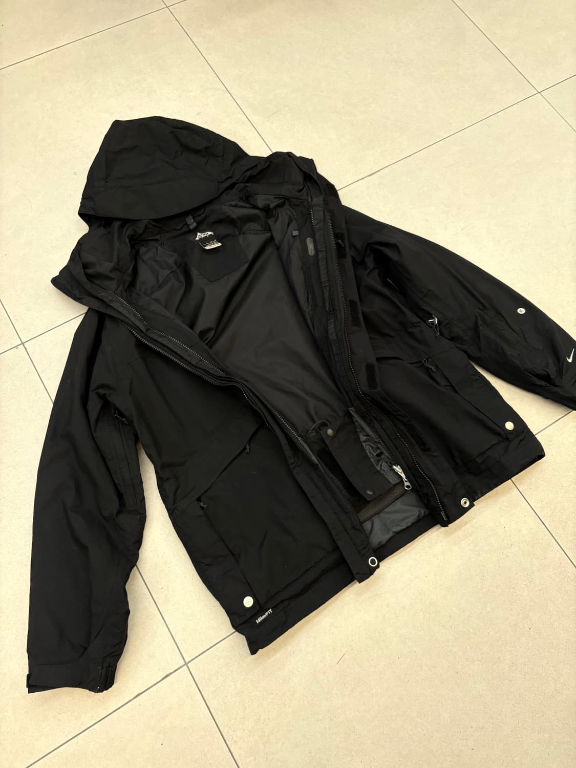 나이키 ACG FIT STORM 나일론 후드자켓 상품이미지9