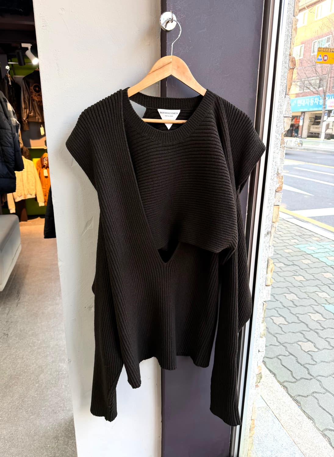 100~105/ 보테가베네타 컷아웃 인트레치아토 리브 니트 상품이미지5