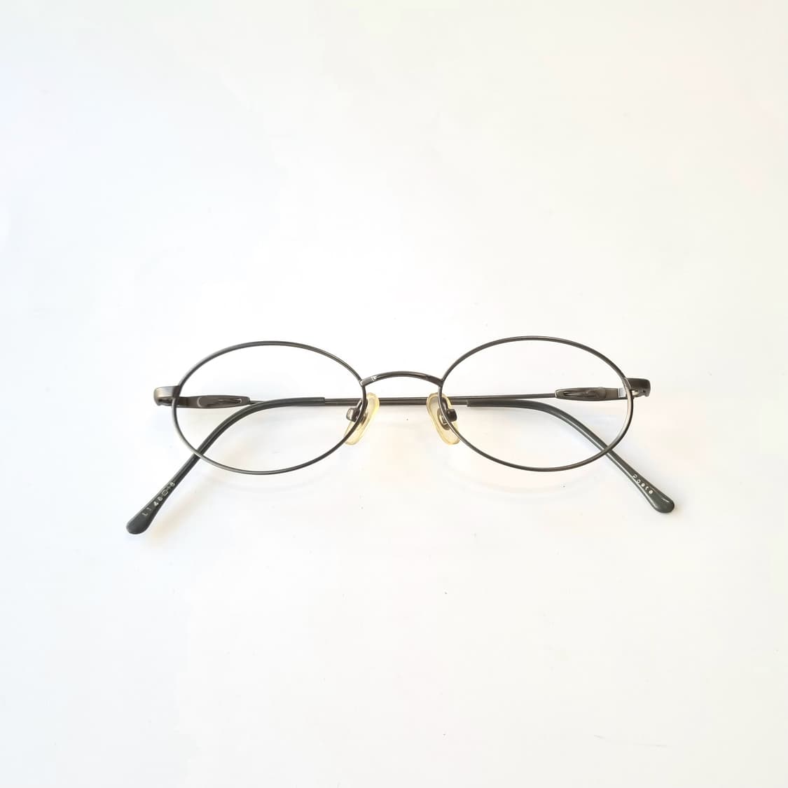 데드스탁 건메탈 브론즈 타원형 안경테  381 상품이미지1