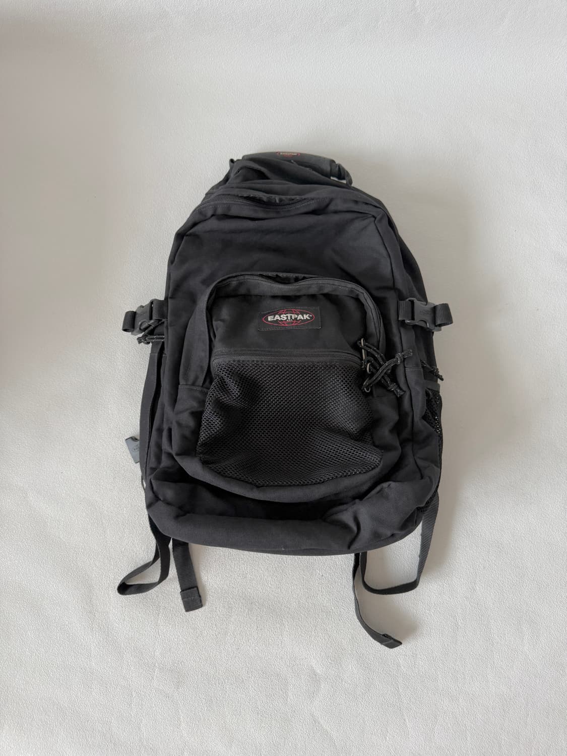이스트팩(EASTPAK) 백팩(안감 코팅 사용감) 상품이미지1