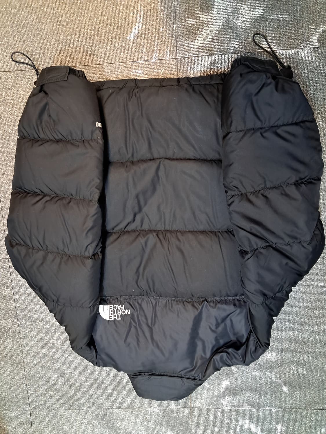 노스페이스 눕시 700 패딩 블랙 상품이미지2