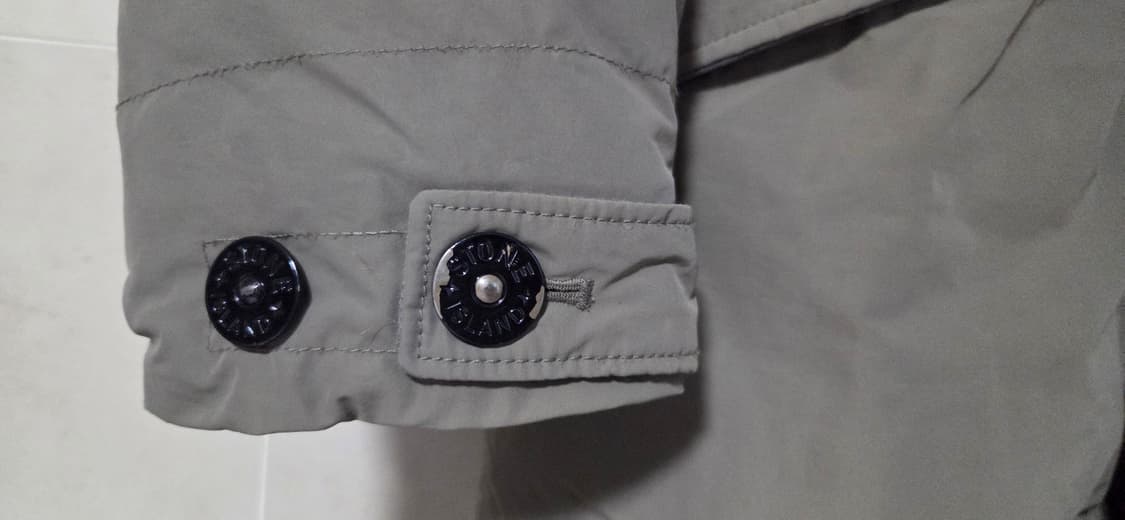 스톤아일랜드 마이크로 레프 파카 90사이즈 택포 상품이미지5