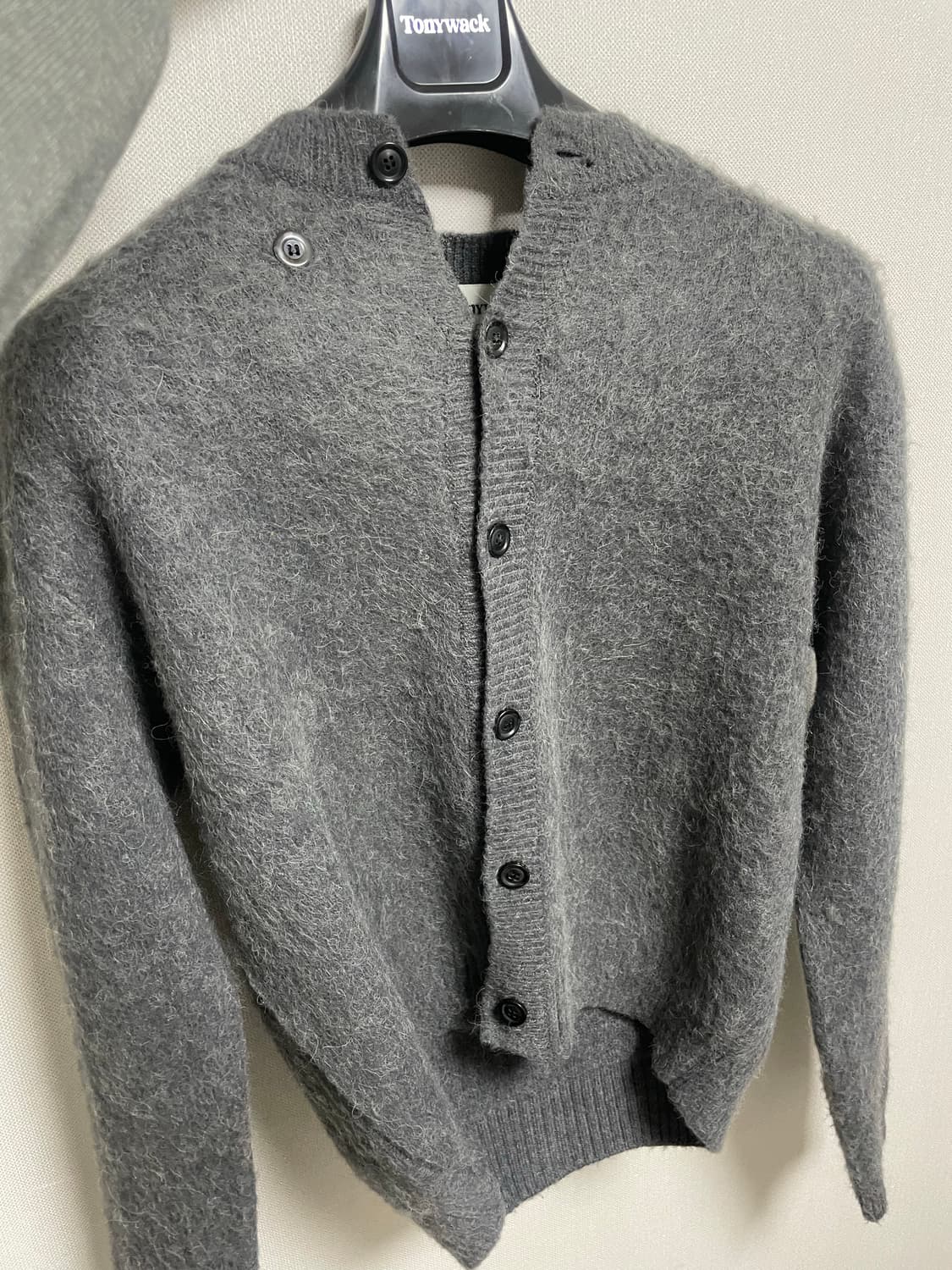 토니웩 알파카 모헤어 크루넥 가디건 상품이미지2