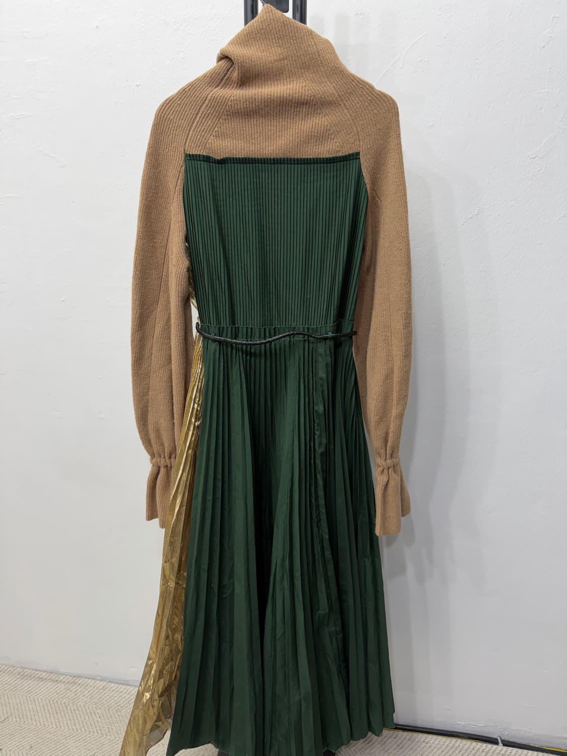 매장판정품) 사카이 니트 플리츠 롱 원피스 2 상품이미지4