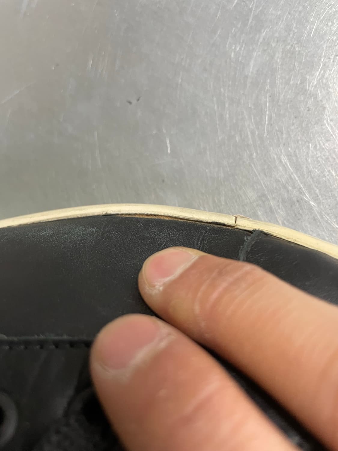 프라다 레더 스니커즈 블랙 6.5  (gr-4273) 상품이미지8