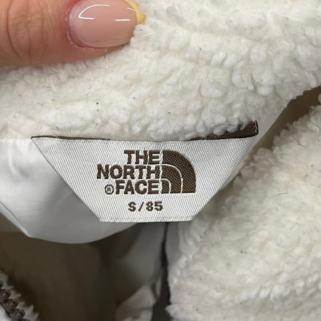 [정품/S] 노스페이스 화이트 뽀글이 플리스 집업 b16 상품이미지5