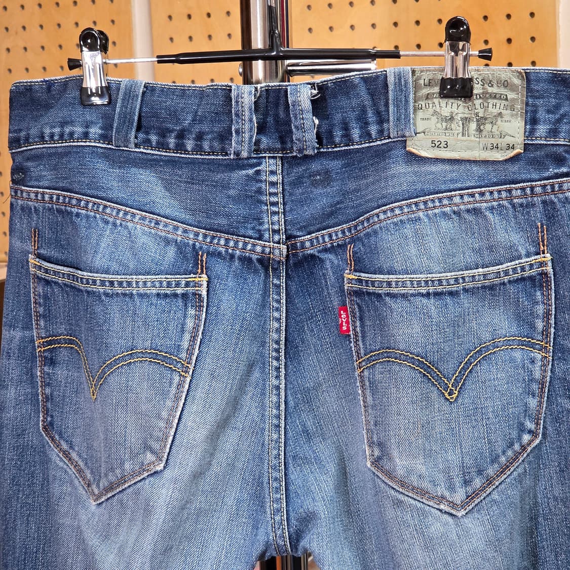리바이스 523 디스 데미지 데님 팬츠 상품이미지4